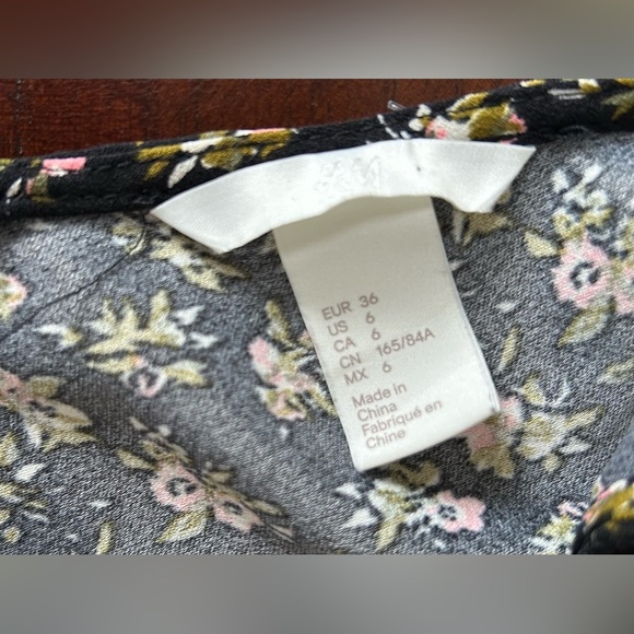 H&M Black and White Sleeveless Maxi Sundress size 6 - Picture 9 of 10